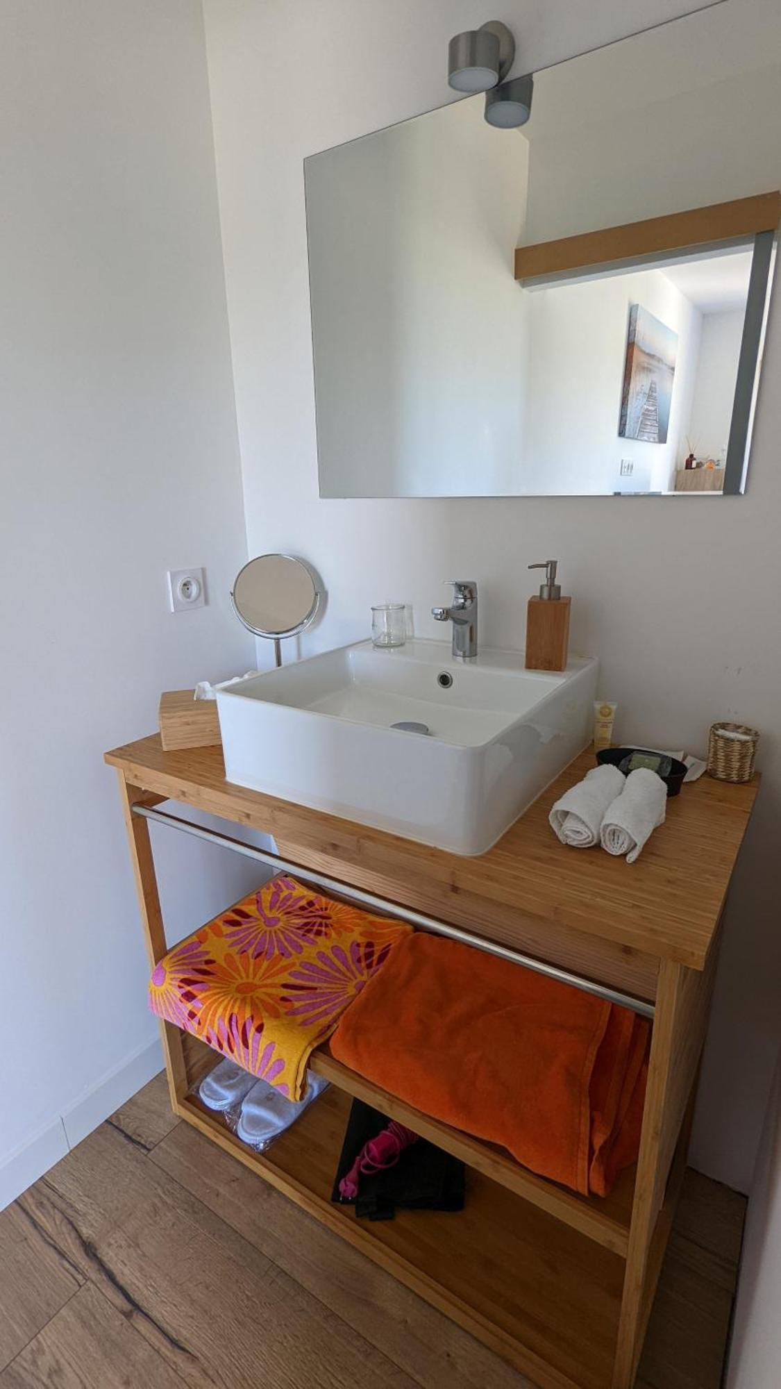 Chambre L A Tavel Εξωτερικό φωτογραφία