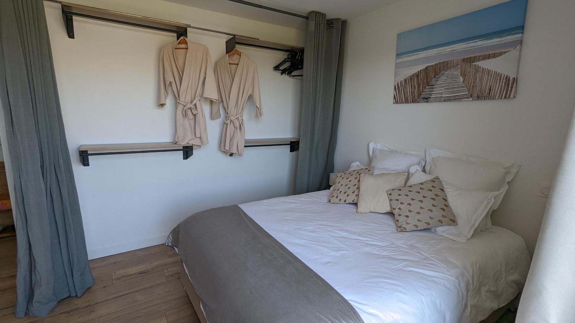 Chambre L A Tavel Εξωτερικό φωτογραφία