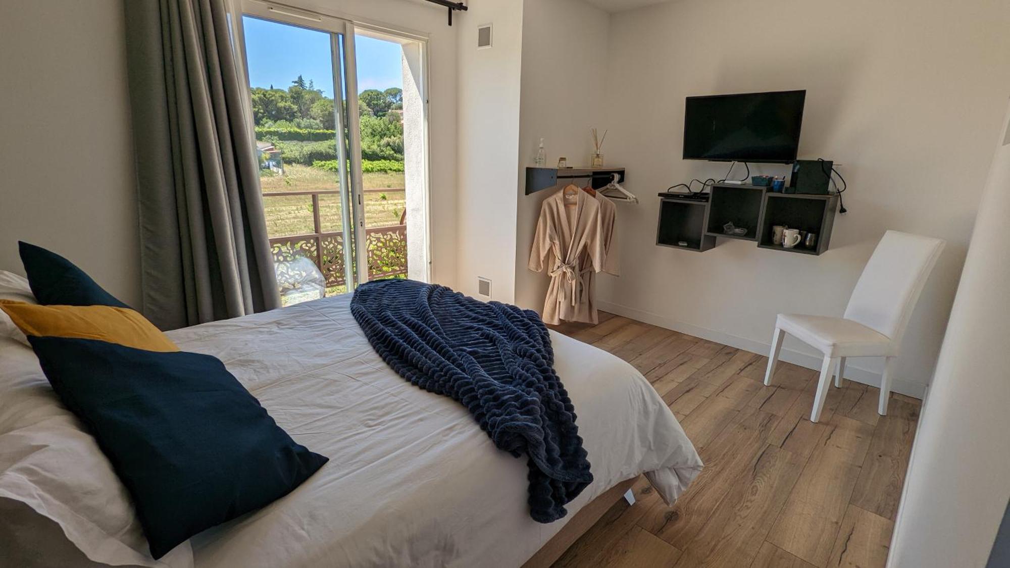 Chambre L A Tavel Εξωτερικό φωτογραφία